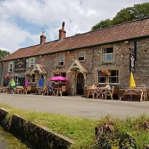 Plume Of Feathers Inn Blagdon