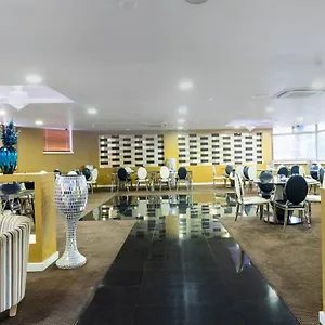 2* Hotel Stuart